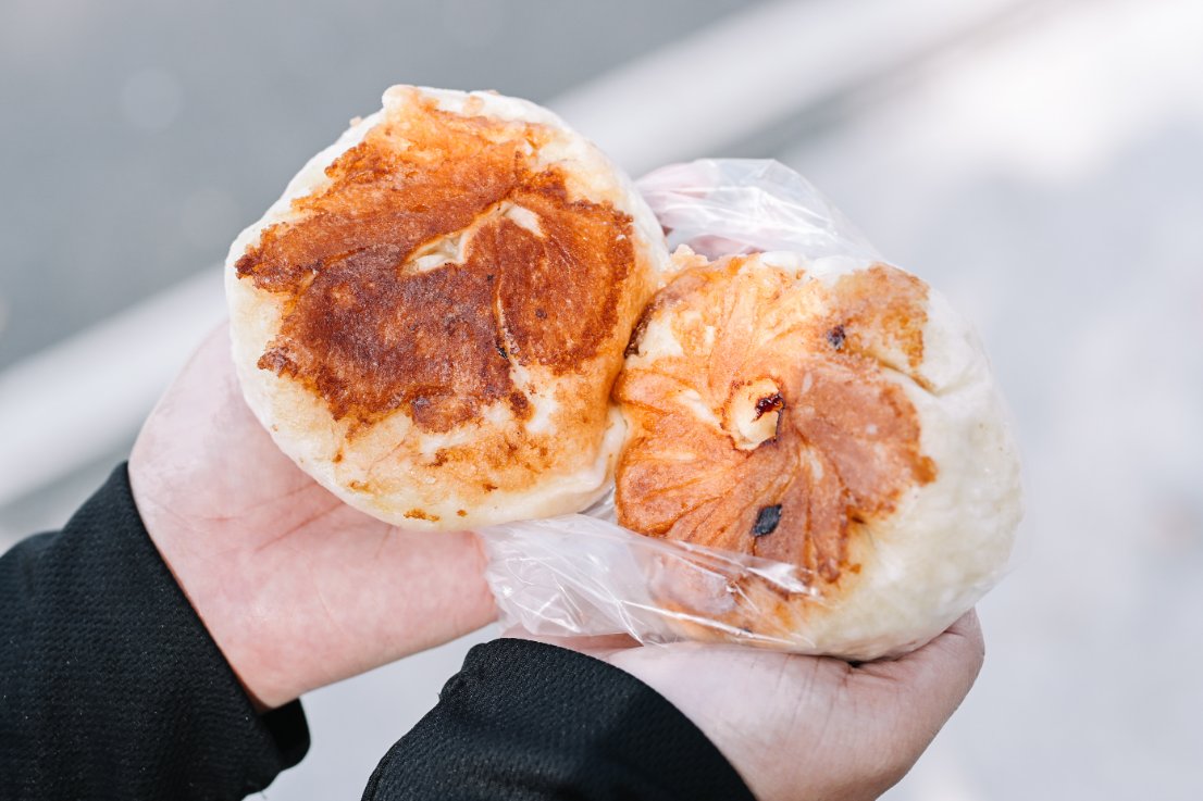 南門林記水煎包｜需拿號碼牌排隊美食，桃園南門市場美食/外帶 @女子的休假計劃