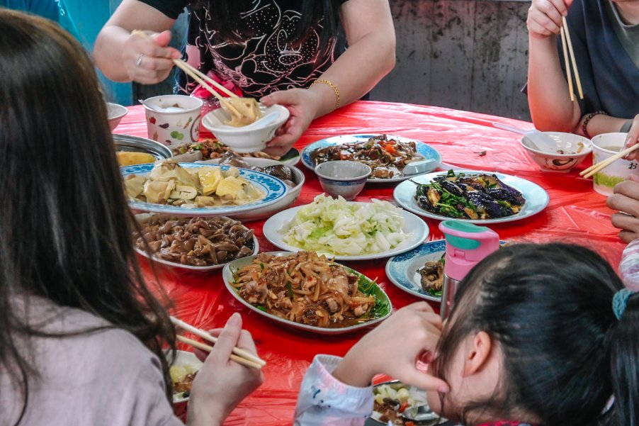 青菜園｜陽明山美食竹子湖土雞推薦，可訂位附停車場(外帶) @女子的休假計劃