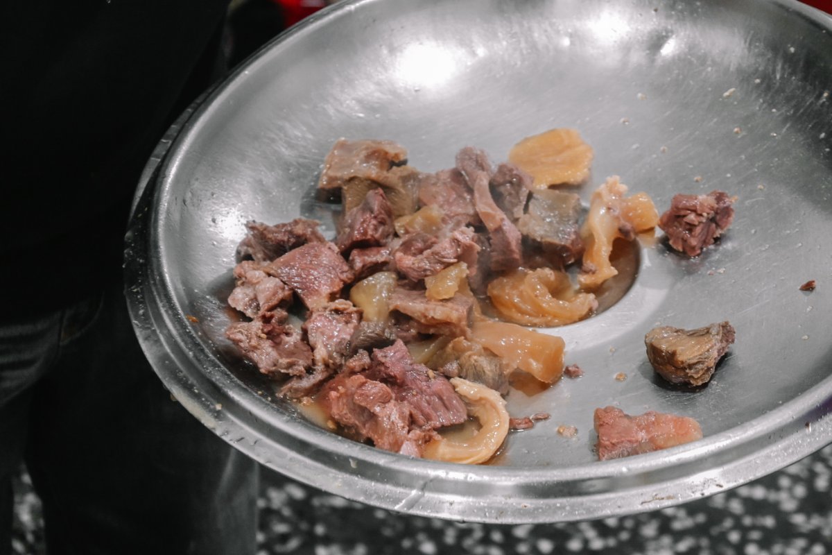 潮州街林記牛肉麵｜巷弄內低調美食可續湯，老饕常客一周吃三次(外帶) @女子的休假計劃