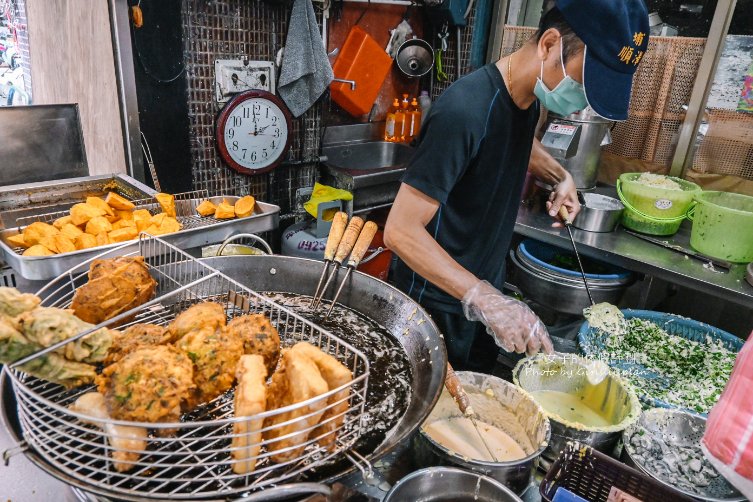 迪化街古早味蚵嗲｜大稻埕永樂市場周邊排隊美食(外帶) @女子的休假計劃