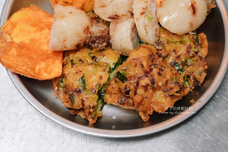 迪化街古早味蚵嗲｜大稻埕永樂市場周邊排隊美食(外帶) @女子的休假計劃