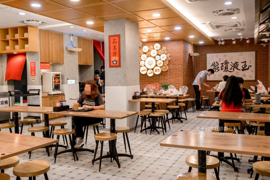 世界豆漿大王｜經營超過一甲子燒餅油條創始店24小時營業(外帶) @女子的休假計劃