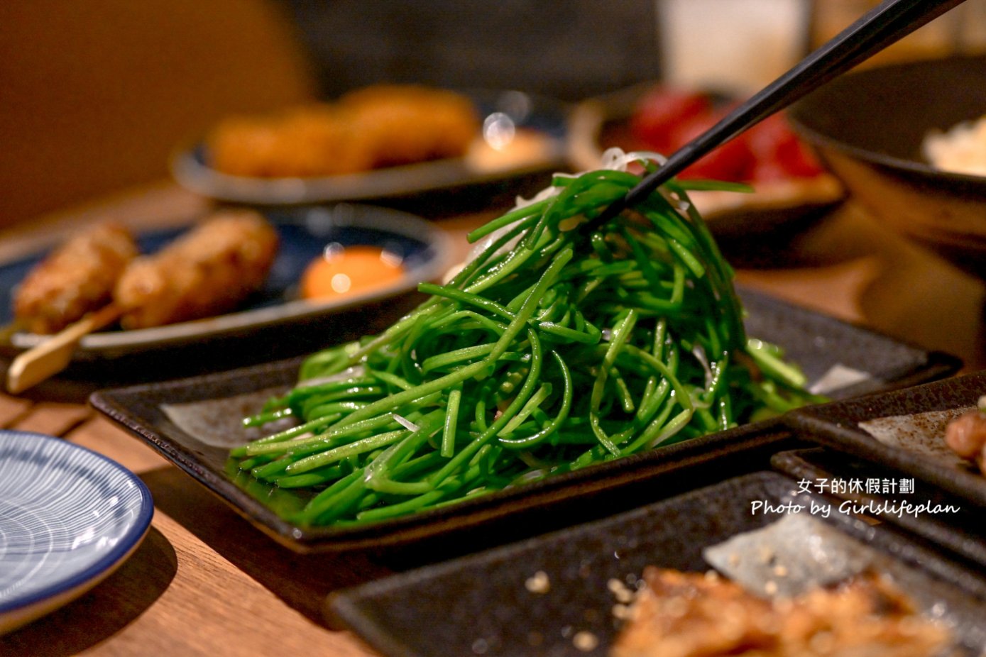 【板橋美食】杉男串 • 酒塲，深夜的美食宵夜食堂，板橋日式居酒屋推薦 @女子的休假計劃