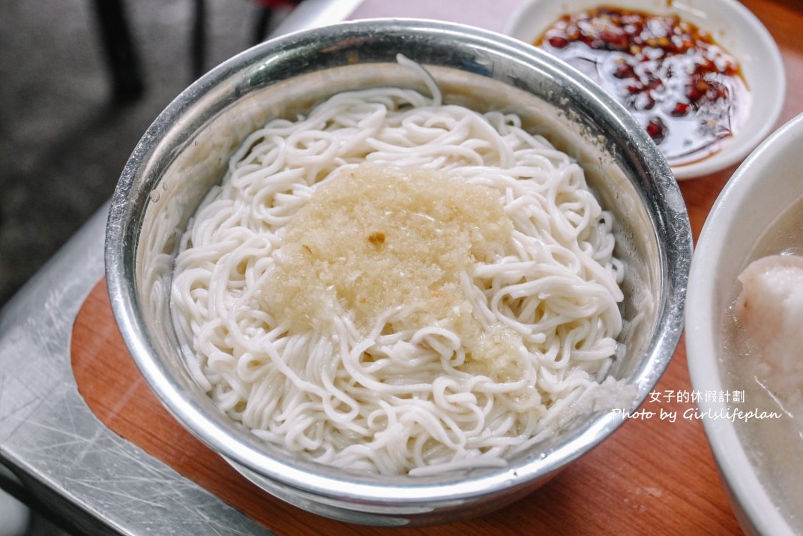 許仔豬腳麵線｜大稻埕美食推薦，韓國白鍾元街頭美食鬥士(外帶) @女子的休假計劃