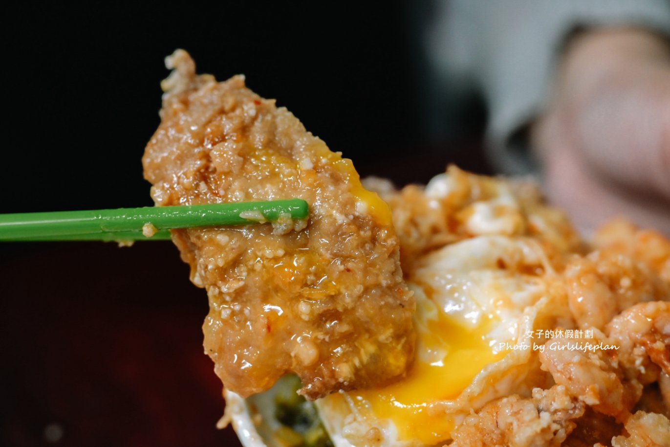 天天鮮排骨飯｜超人氣排隊巷弄美食《八尺門的辯護人》(外帶) @女子的休假計劃