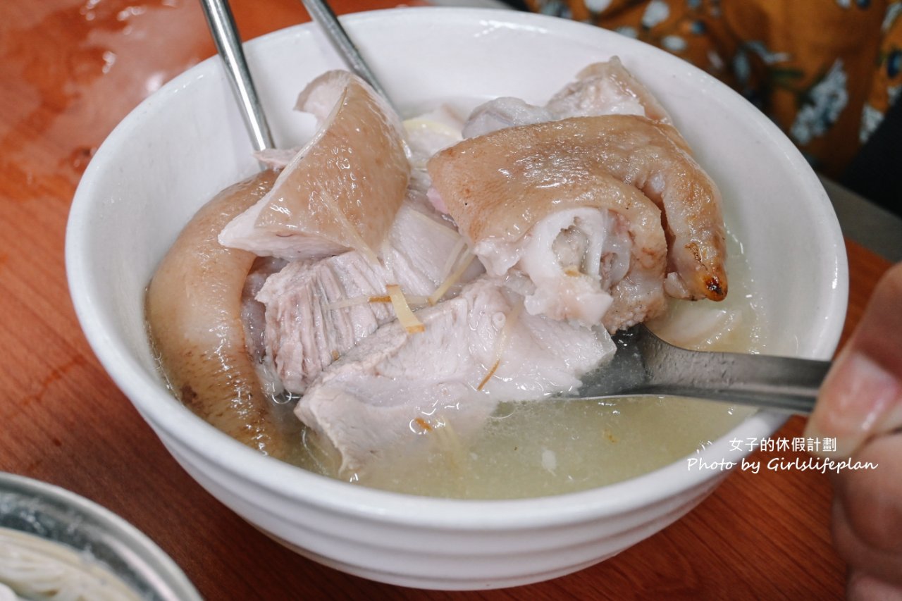 許仔豬腳麵線｜大稻埕美食推薦，韓國白鍾元街頭美食鬥士(外帶) @女子的休假計劃