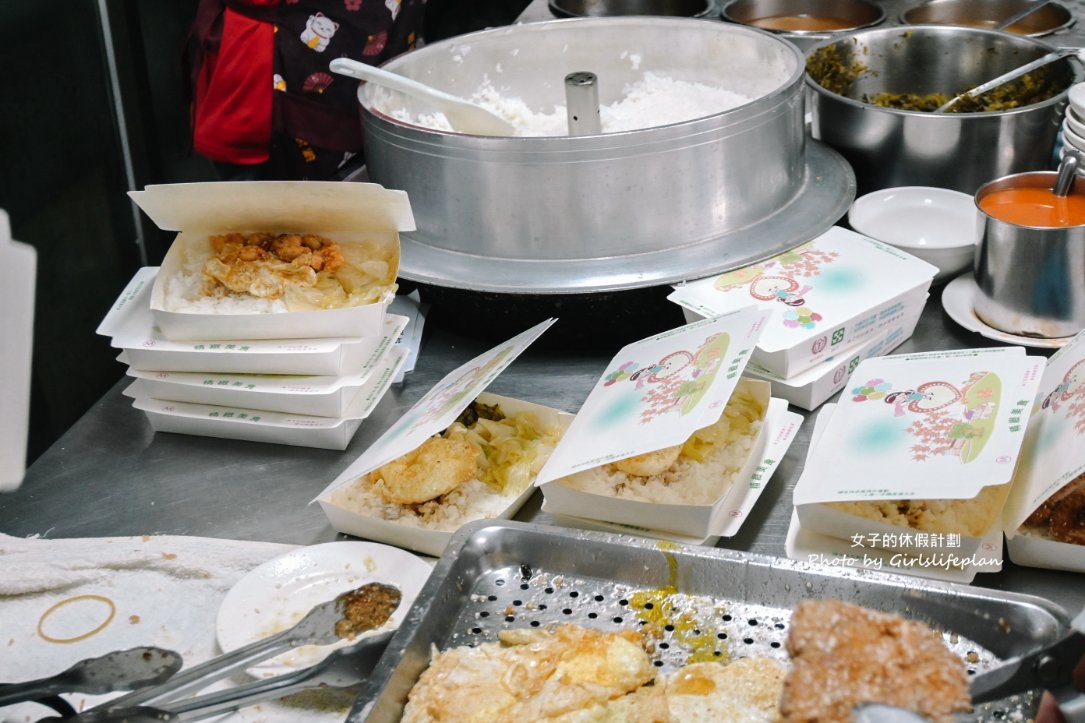 天天鮮排骨飯｜超人氣排隊巷弄美食(外帶) @女子的休假計劃