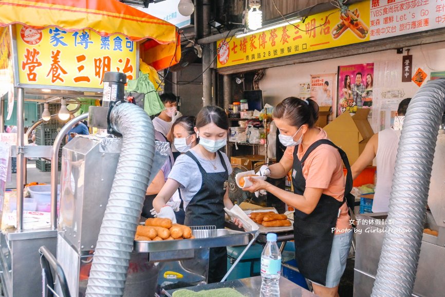 七堵家傳營養三明治｜人氣超夯排隊美食(外帶) @女子的休假計劃