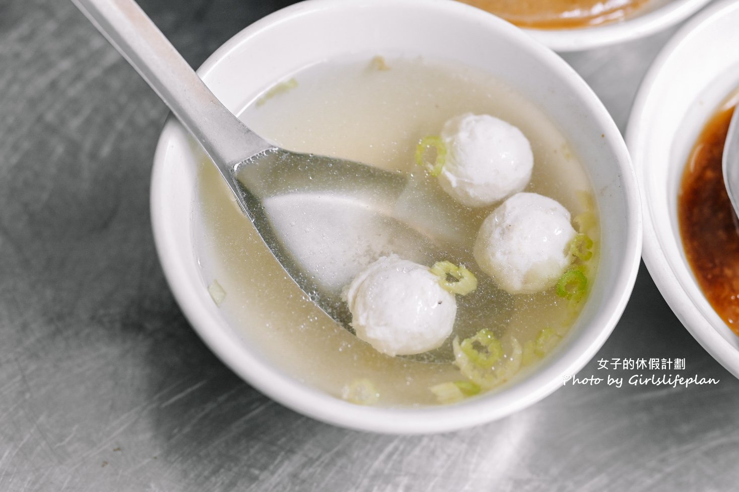 彰化燒肉圓｜八卦山下60年肉圓老店，肉圓30元脆丸湯10元(外帶) @女子的休假計劃