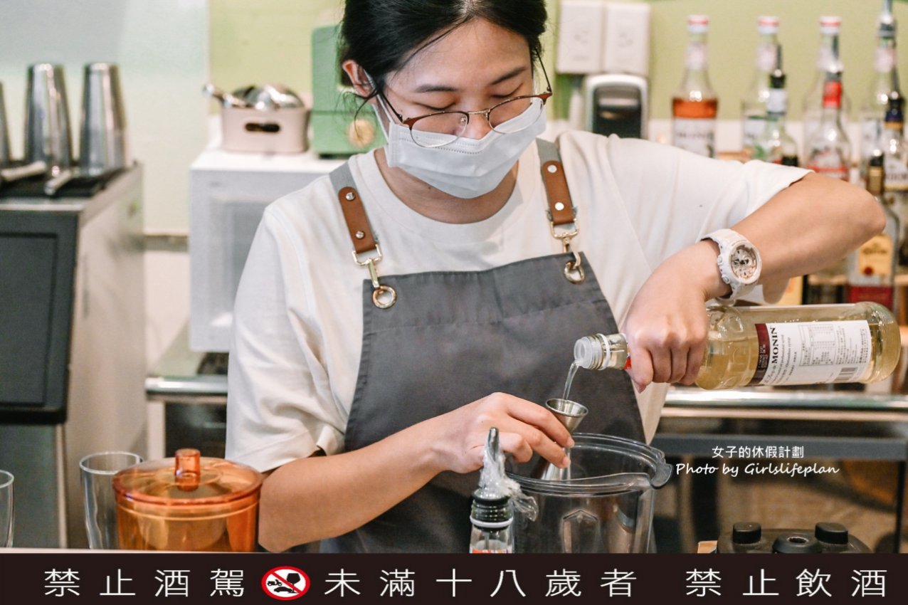 FIH Café 幸蘊坊，超優質咖啡廳！可麗露、比司吉、肉桂捲都很推，調酒$399喝到飽/下午茶/外帶 @女子的休假計劃