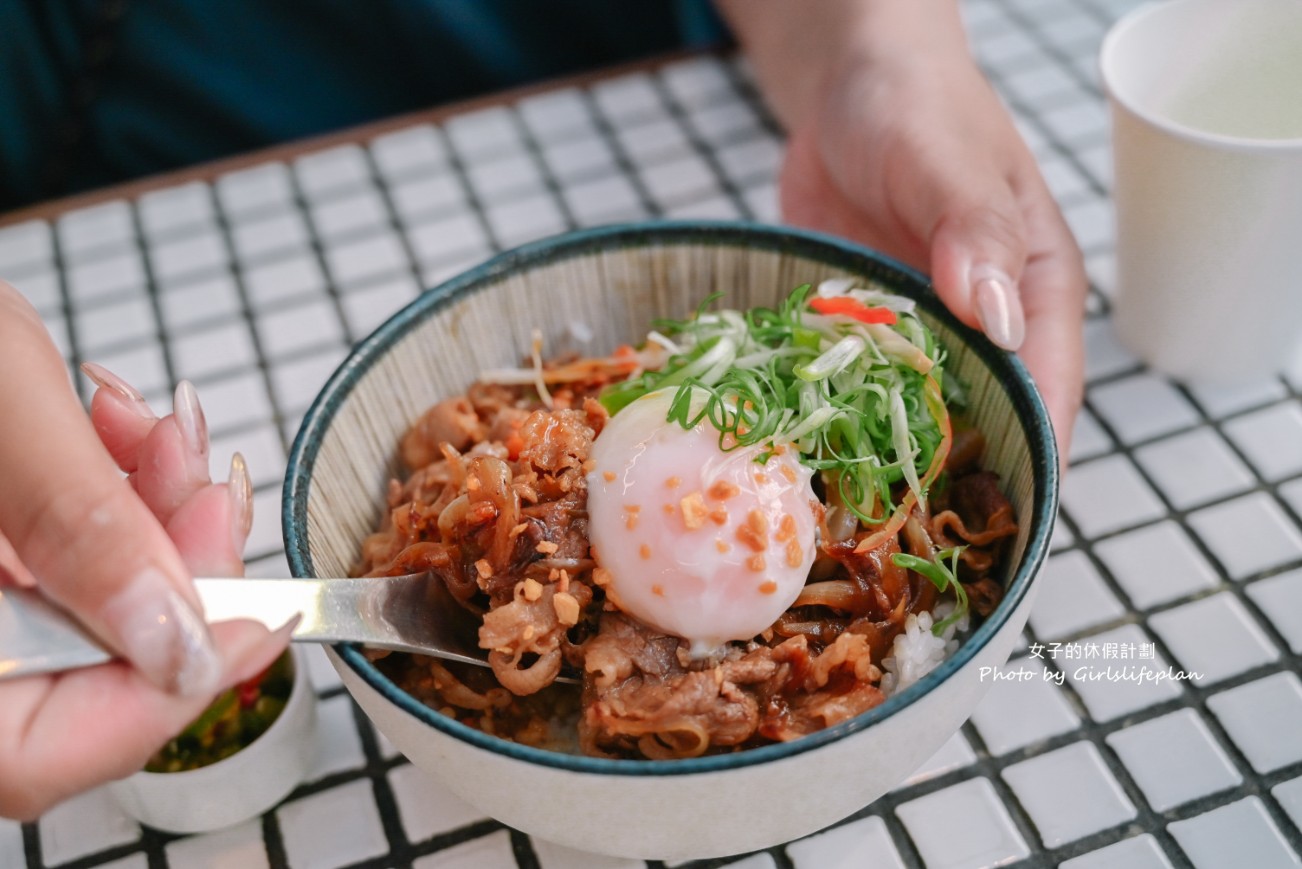 TAKU 牛丼專賣店｜人氣超夯深夜食堂一天只賣4.5小時(外帶) @女子的休假計劃