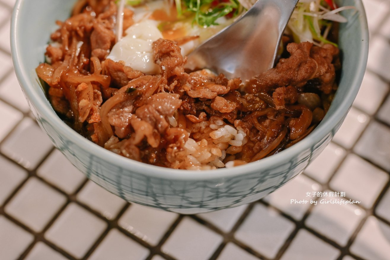 TAKU 牛丼專賣店｜人氣超夯深夜食堂一天只賣4.5小時(外帶) @女子的休假計劃