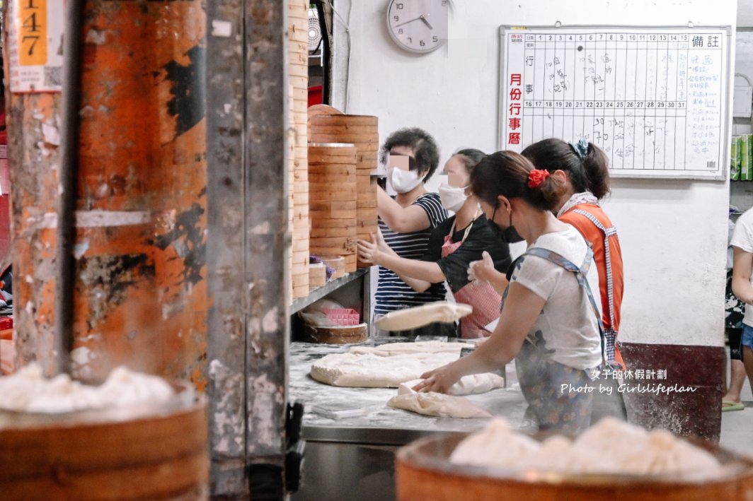 智光上海鮮肉包｜老麵肉包菜包18元買十送一(外帶) @女子的休假計劃