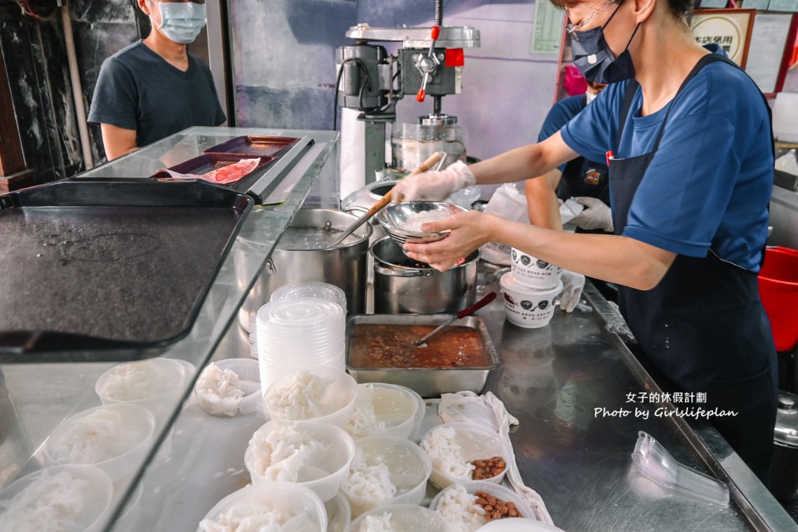 呷二嘴｜大稻埕排隊美食米其林推薦，夏季必來上一碗清涼刨冰(外帶) @女子的休假計劃