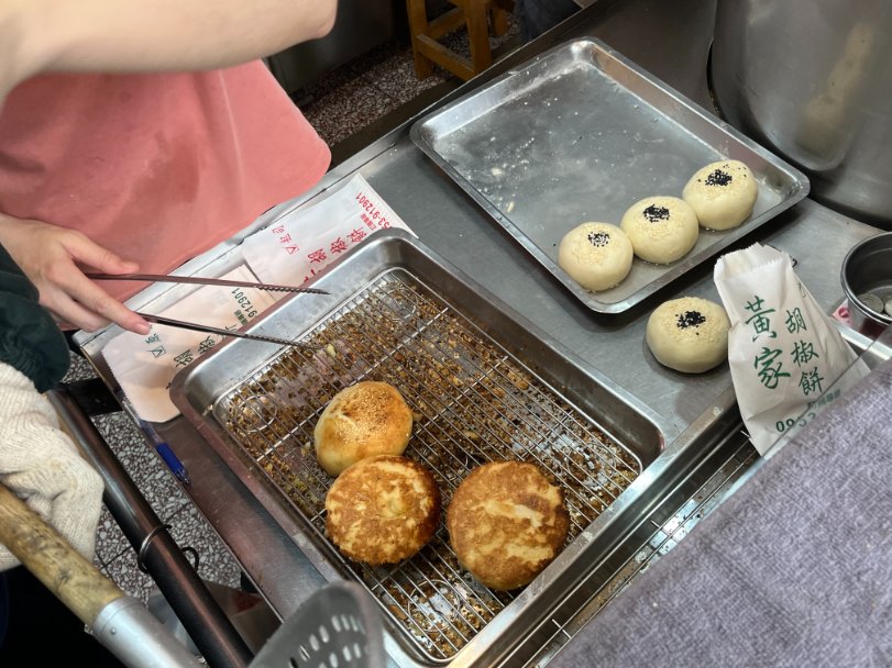 黃家胡椒餅|還沒出爐就秒殺超夯爆汁胡椒餅(外帶) @女子的休假計劃