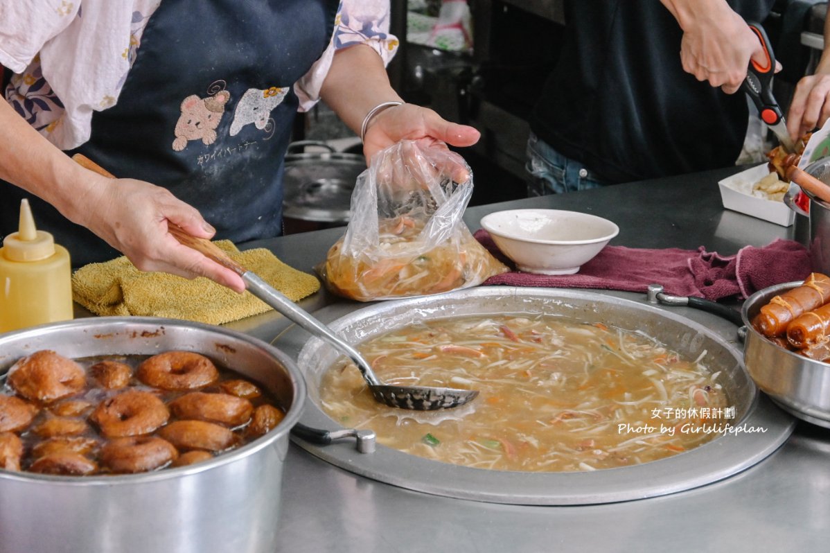 生炒五味｜排骨飯便當60元人氣必吃(外帶) @女子的休假計劃