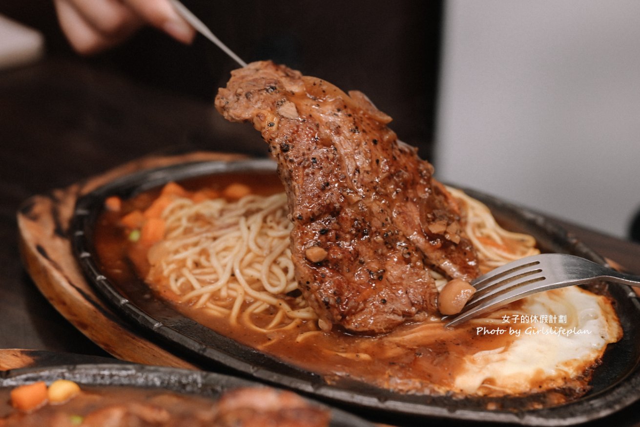 阿舜牛排莒光店｜附酥皮濃湯自助免費飲料冰品(外帶) @女子的休假計劃