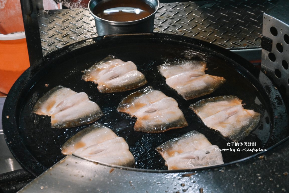 珍珍蚵仔煎海產粥｜開到凌晨4點文化路夜市深夜美食(外帶) @女子的休假計劃