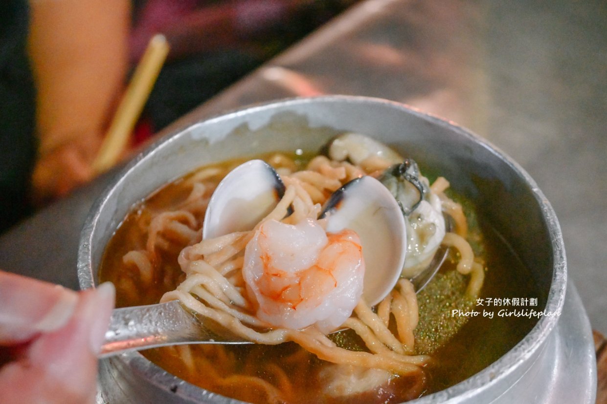 珍珍蚵仔煎海產粥｜開到凌晨4點文化夜市深夜美食(外帶) @女子的休假計劃