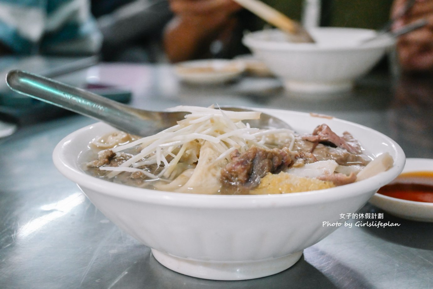 王家祖傳本產牛雜湯｜人氣特色早午餐，自助加湯喝到飽(外帶) @女子的休假計劃