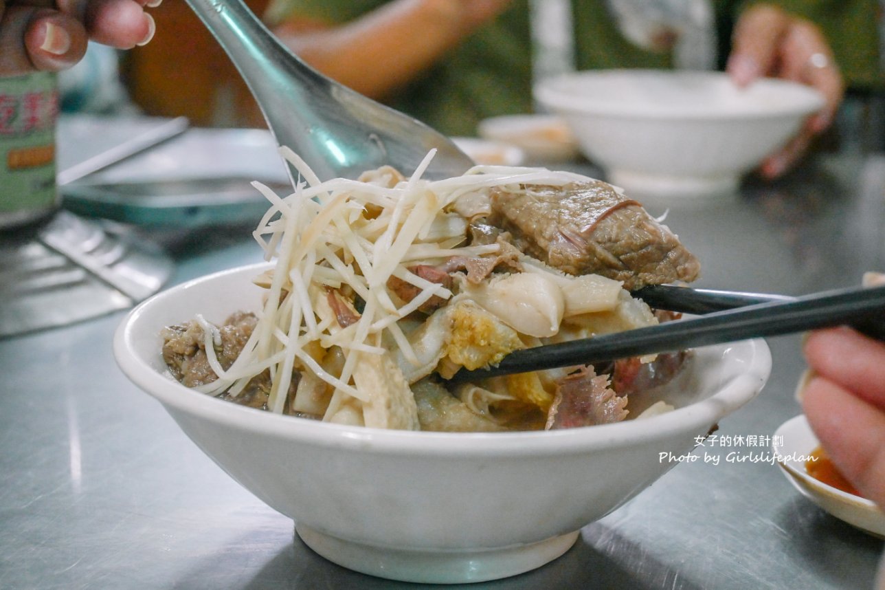 王家祖傳本產牛雜湯｜人氣特色早午餐，自助加湯喝到飽(外帶) @女子的休假計劃