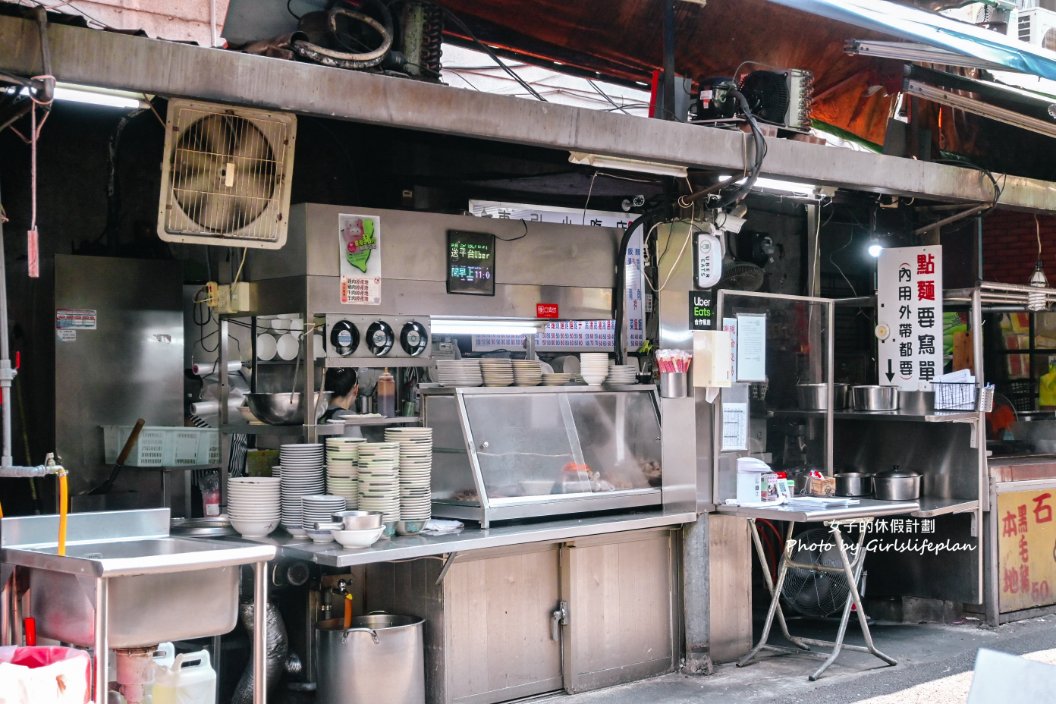 東引小吃店｜開到凌晨4點深夜美食，滷味紅油炒手、招牌麻醬麵人氣必吃(外帶) @女子的休假計劃