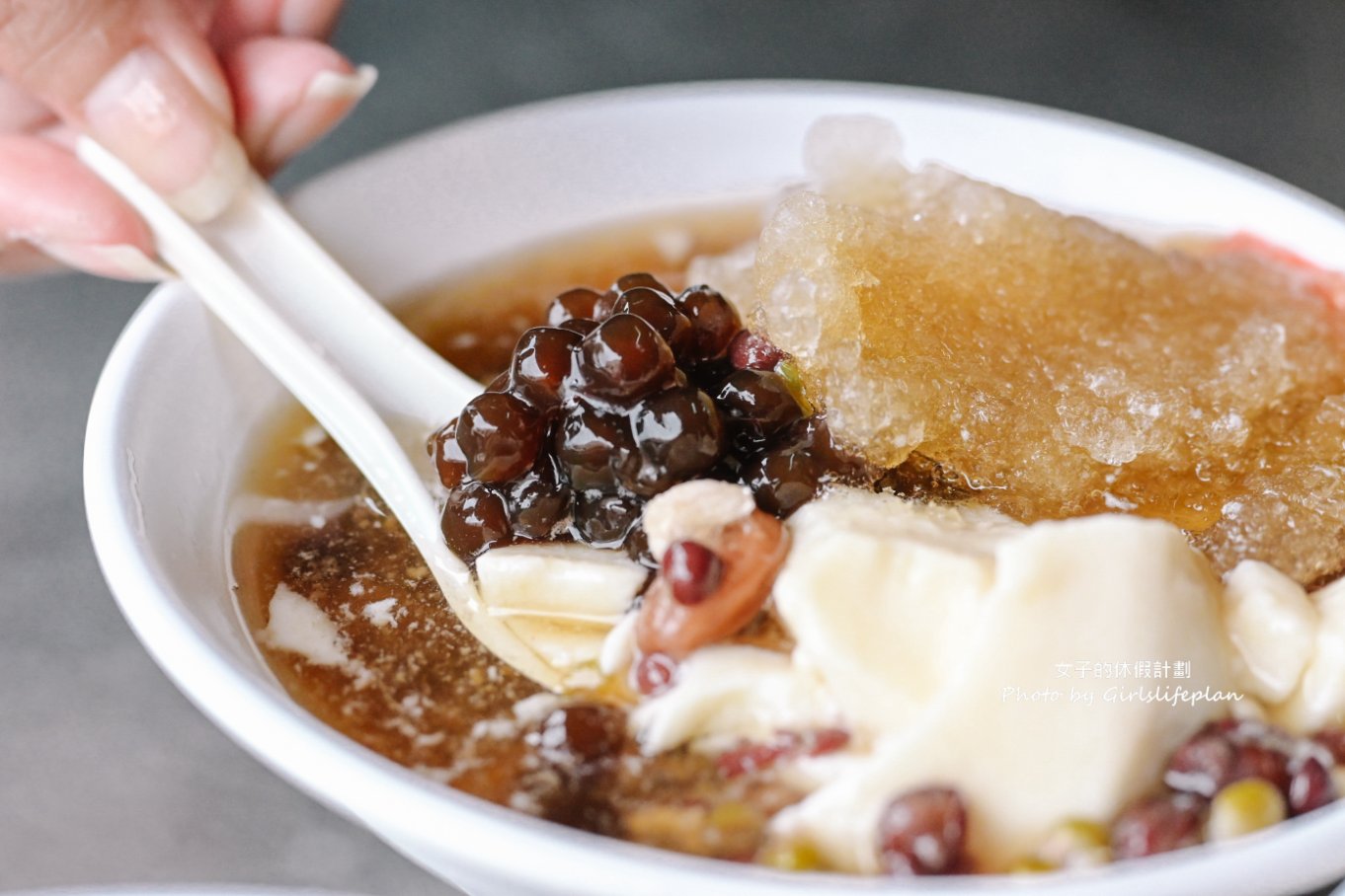 【鹿港美食】港城施豆花，食尚玩家推薦(外帶) @女子的休假計劃
