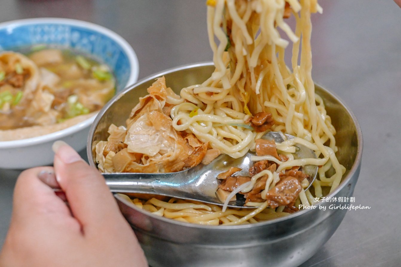 彰化素食｜鄰近阿璋肉圓旁人氣素食美食，豆包最熱賣(宅配/外帶) @女子的休假計劃