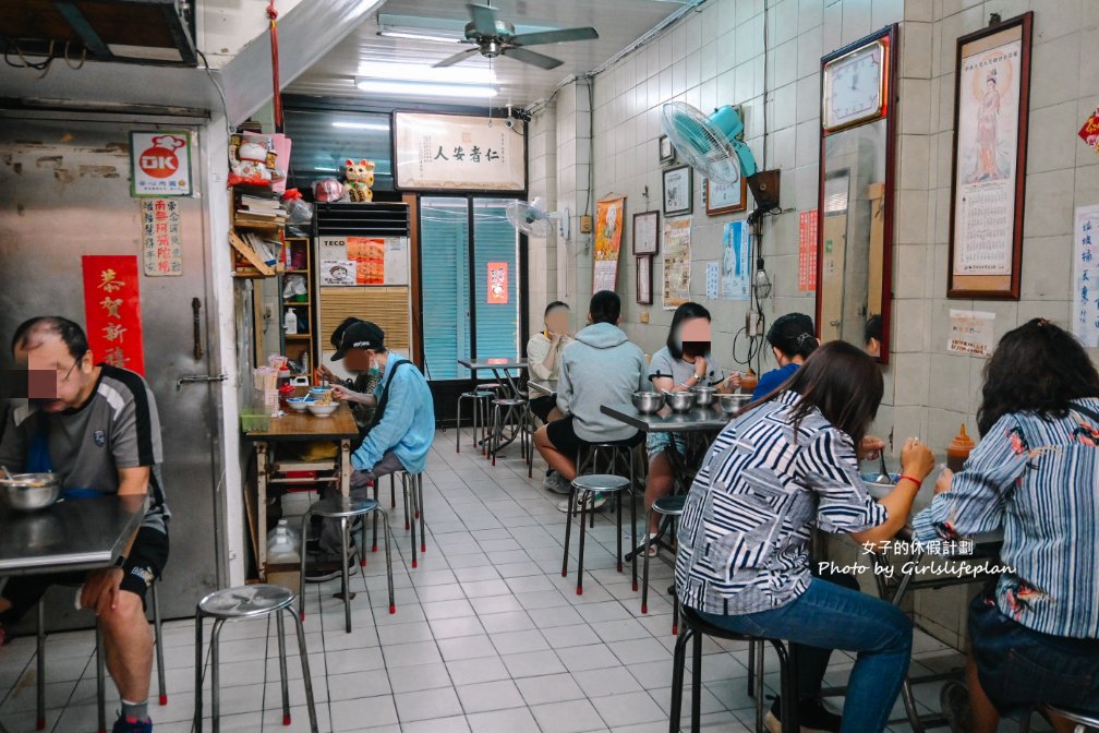 彰化素食｜鄰近阿璋肉圓旁人氣素食美食，豆包最熱賣(宅配/外帶) @女子的休假計劃