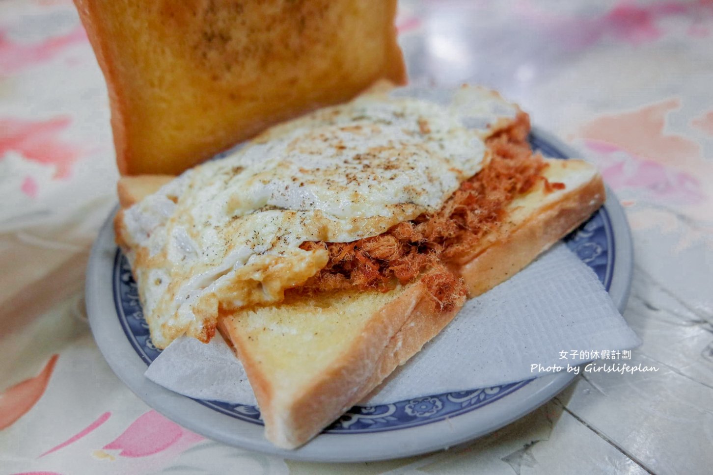老江紅茶牛奶總店 ｜高雄24小時營業餐廳(外帶) @女子的休假計劃