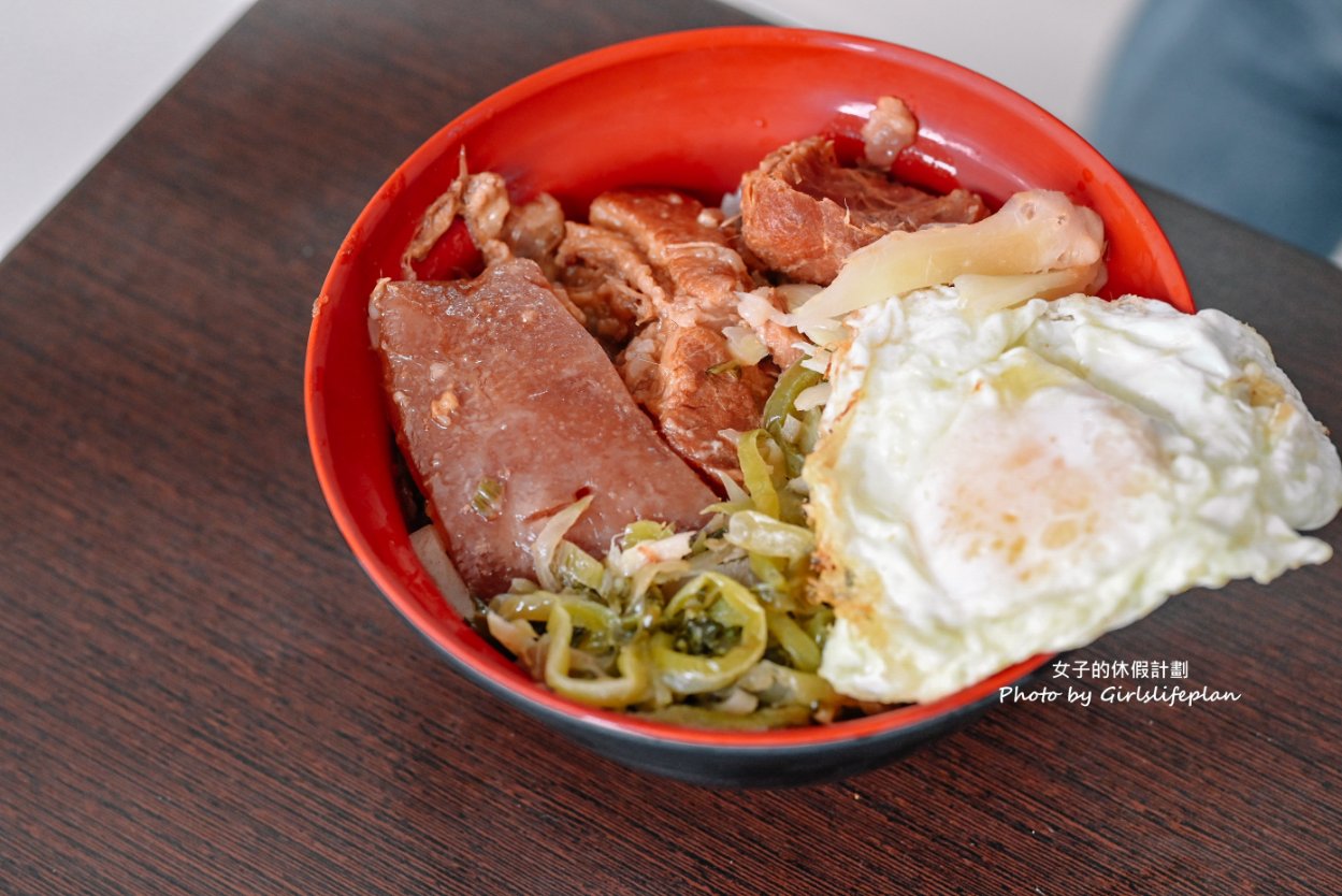 華喜爌肉飯｜在地超過30年名店可挑選肥瘦爌肉飯(外帶) @女子的休假計劃