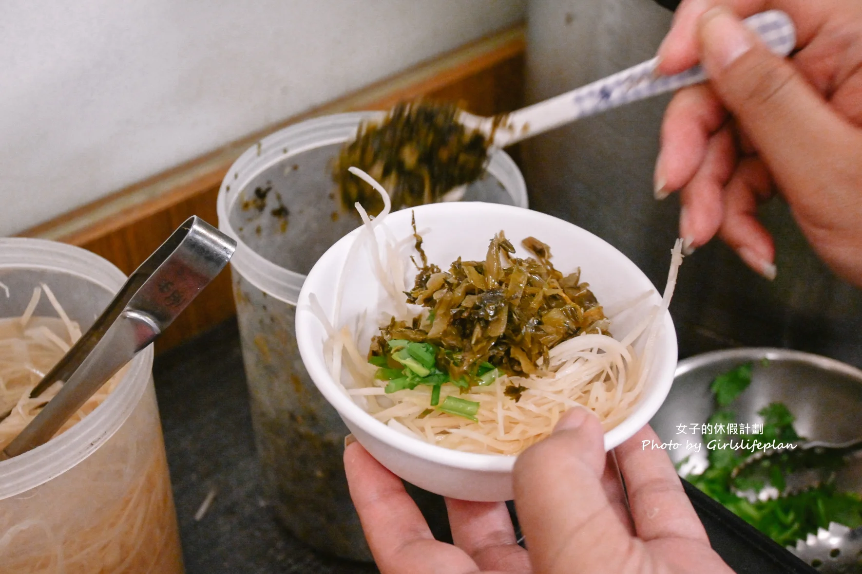 川畝園麵食館｜排隊人氣平價美食，米其林必比登推薦(外帶) @女子的休假計劃