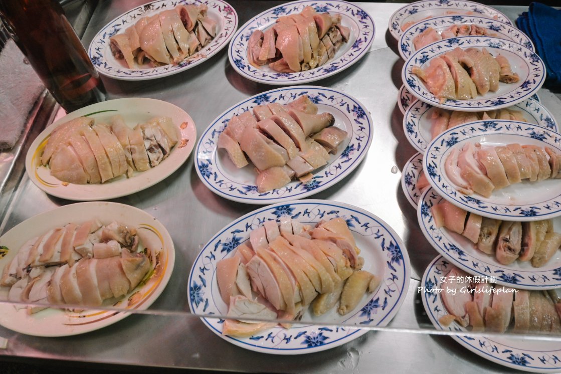 【台北美食】施福建好吃雞肉：雞油飯10元、下水湯10元、雞肉便當50元也太超值了/外帶 @女子的休假計劃