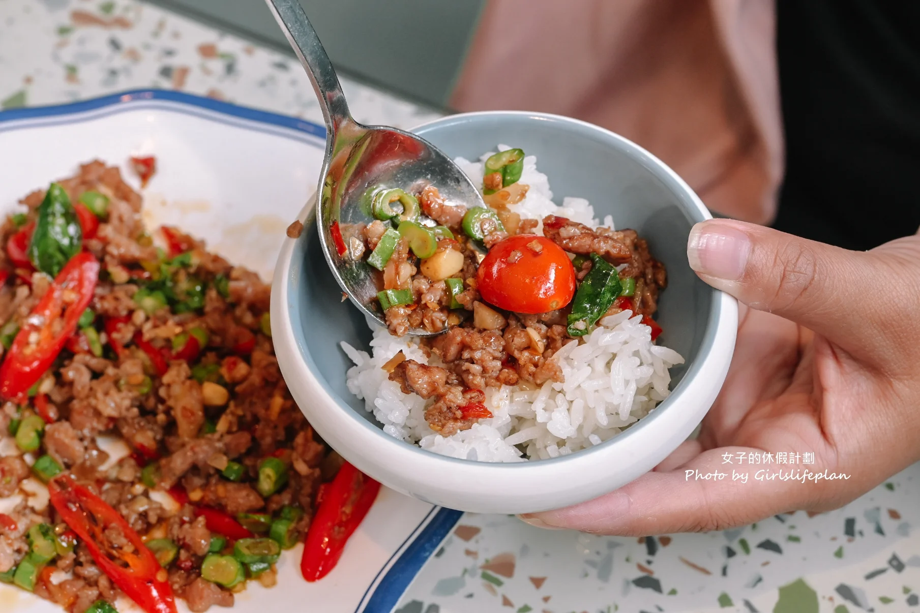 【桃園吃到飽】太夯泰料理-中山店，泰式料理吃到飽喝到飽附海鮮自助吧 @女子的休假計劃