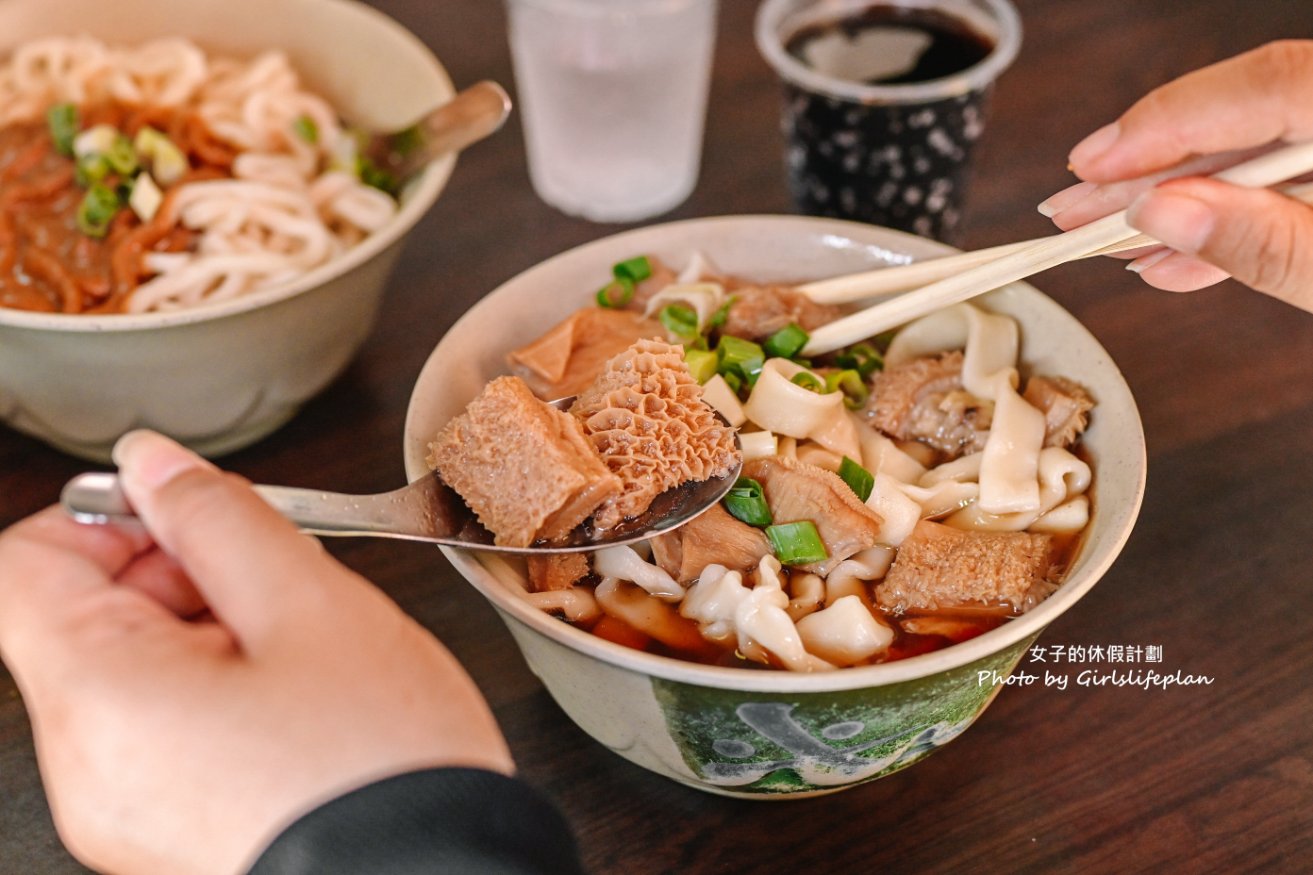 富宏牛肉麵｜台北24小時營業免費加湯加麵(菜單) @女子的休假計劃