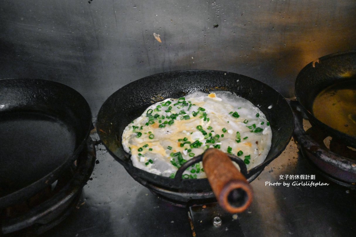 【高雄美食】肉粽蛋餅，超有創意肉粽蛋餅份量實在吃完超有飽足感，千千進食中、綜藝玩很大都有來採訪/外帶 @女子的休假計劃