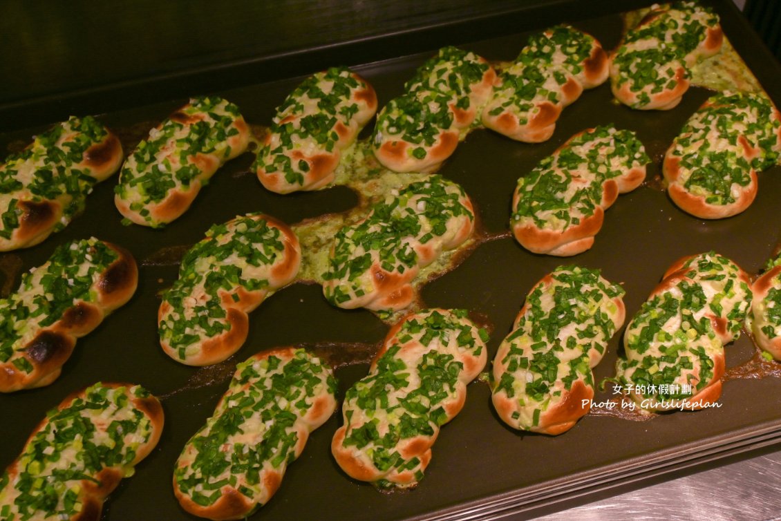 米包bakery 麵包｜每日限量出爐人氣TOP1蔥花兒(外帶) @女子的休假計劃