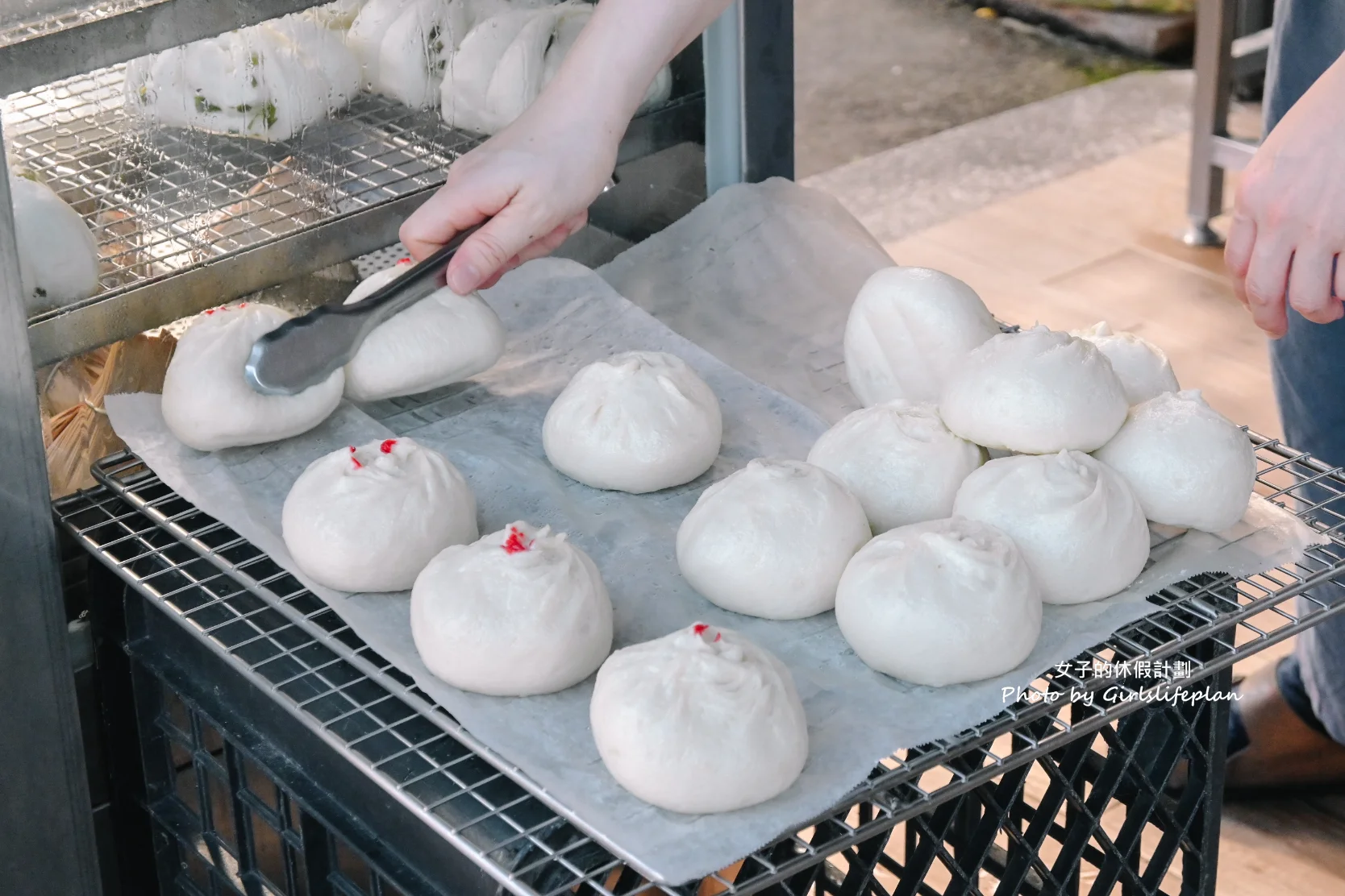 【桃園美食】莊包子店，超低調沒招牌包子店(外帶) @女子的休假計劃