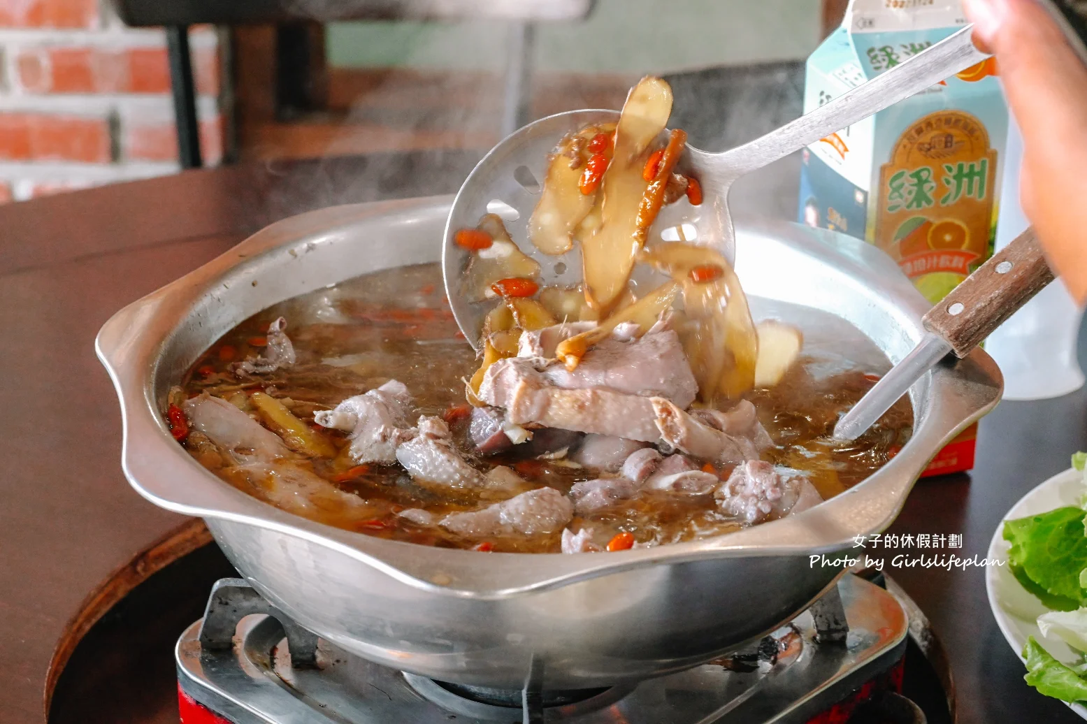 台灣番鴨園區｜雞油拌飯、麵線吃到飽附免費停車場(菜單) @女子的休假計劃