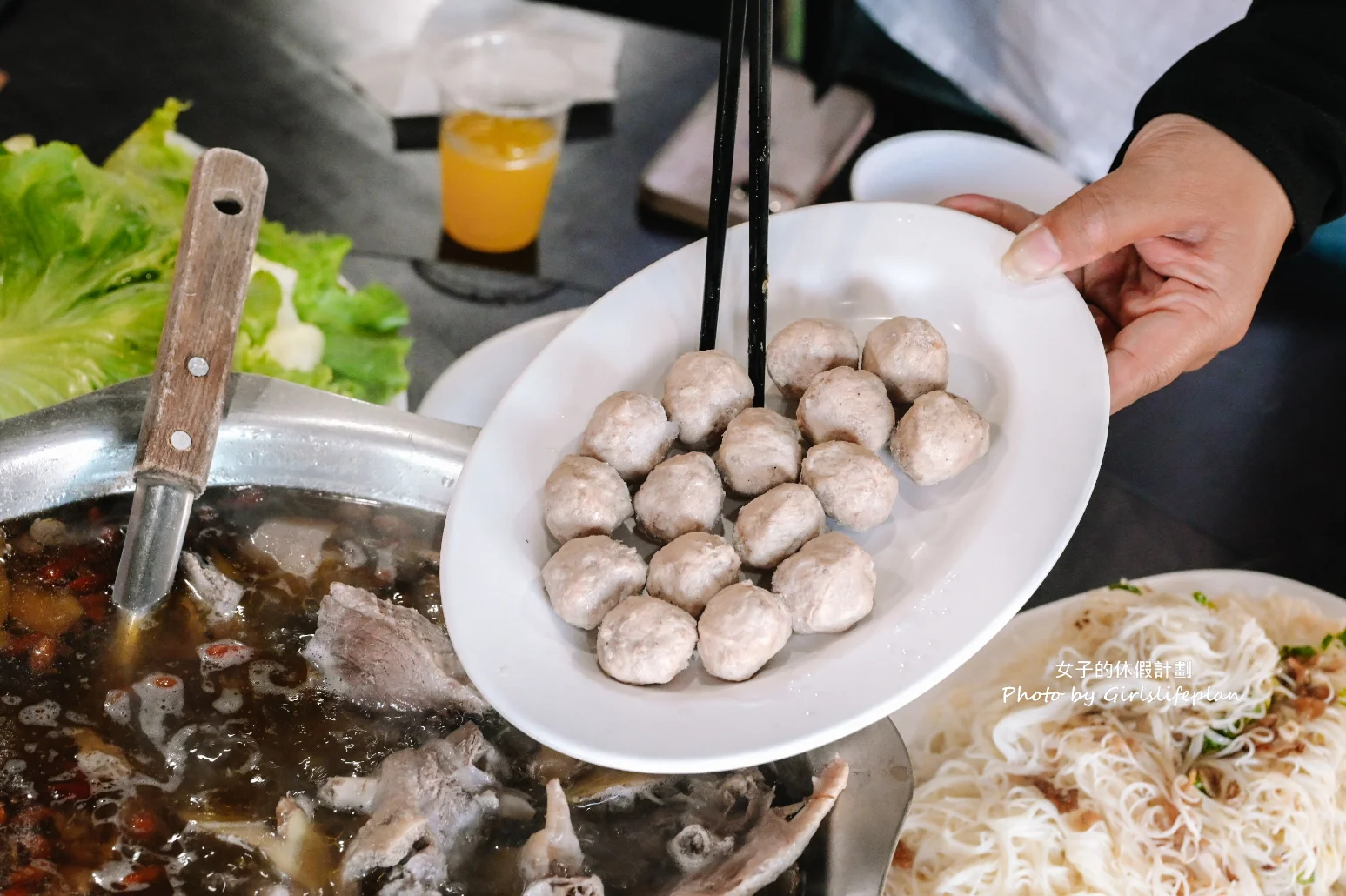 台灣番鴨園區｜雞油拌飯、麵線吃到飽附免費停車場(菜單) @女子的休假計劃