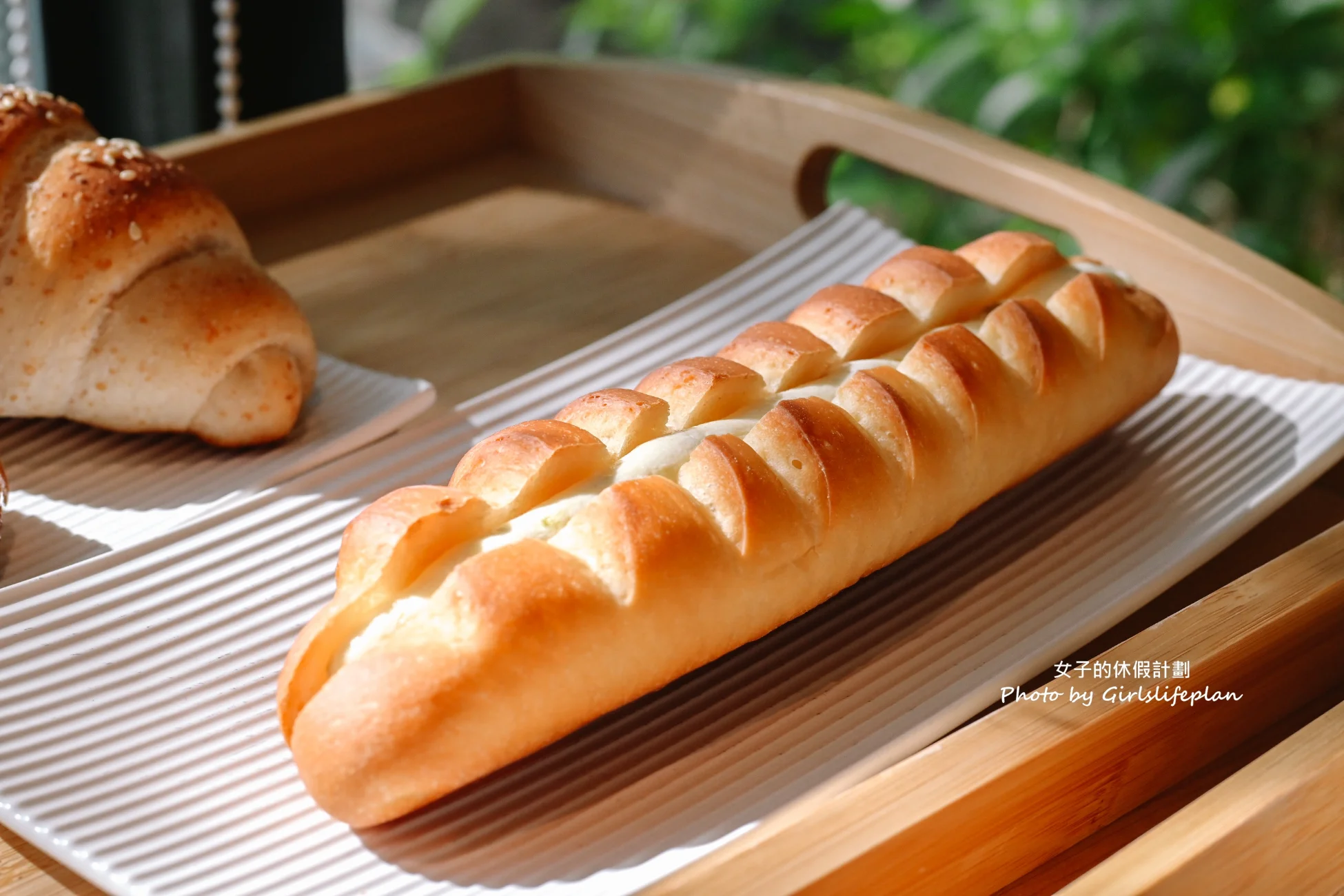 【桃園美食】厚冶 Bakery & Cafe，貨櫃玻璃屋咖啡廳(外帶) @女子的休假計劃