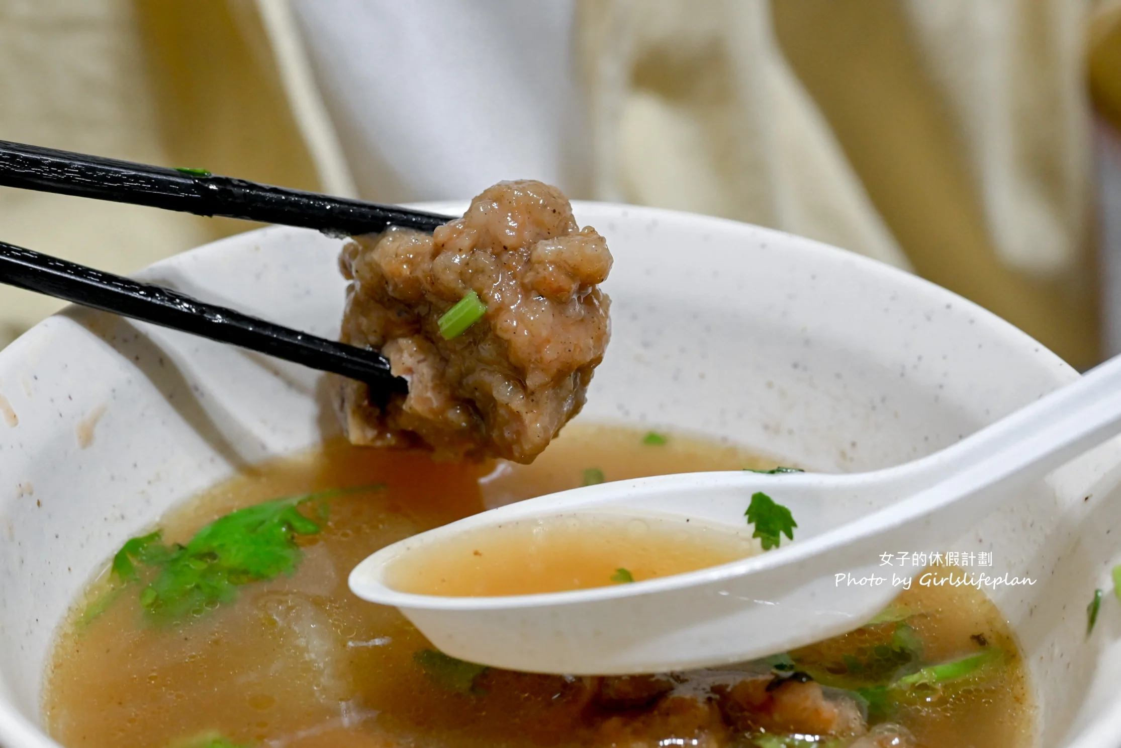 懷念排骨酥湯｜50年老店南雅夜市在地美食(外帶) @女子的休假計劃