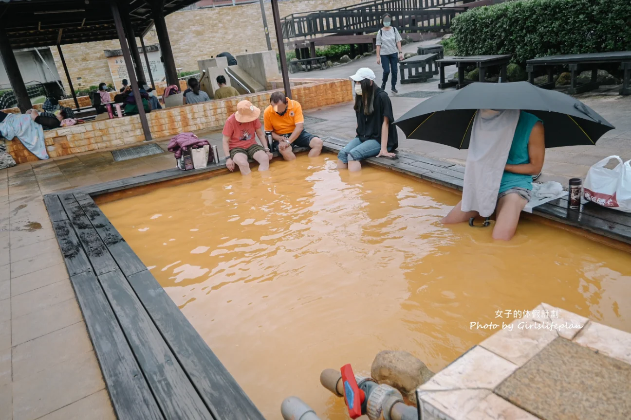 【免費溫泉】磺港溫泉公共浴室，足湯和浴池免費使用(交通) @女子的休假計劃