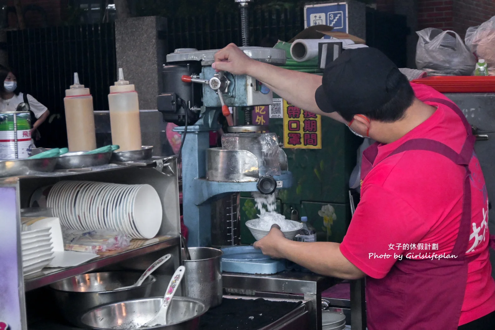 林振櫂燒麻糬(林記燒麻糬)｜寧夏夜市必吃美食(外帶) @女子的休假計劃