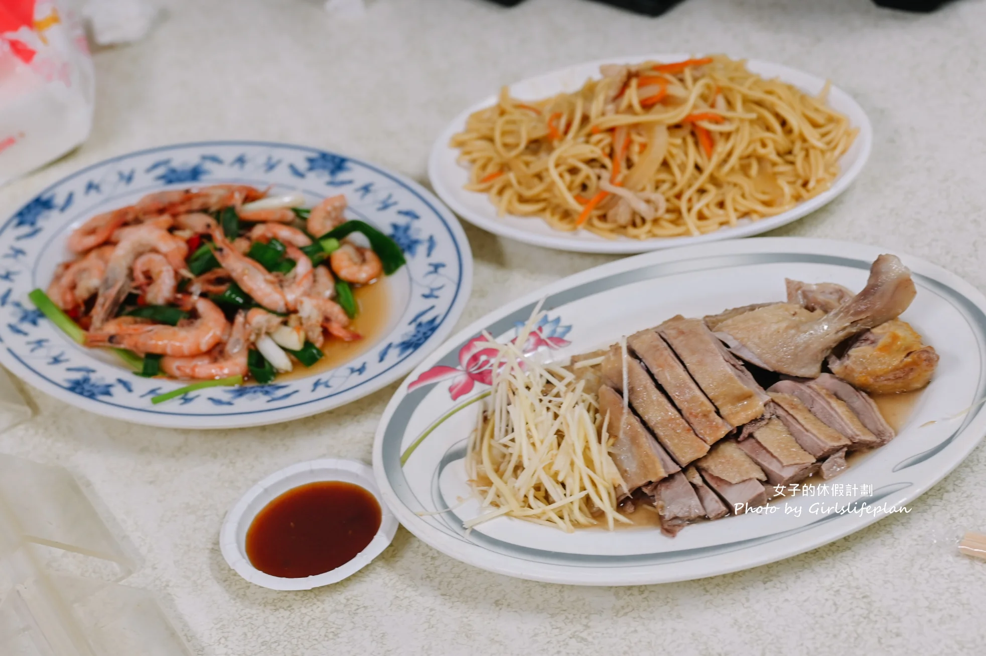 金山廟口金包里鴨肉 | 想吃自己端金山老街美食(外帶) @女子的休假計劃