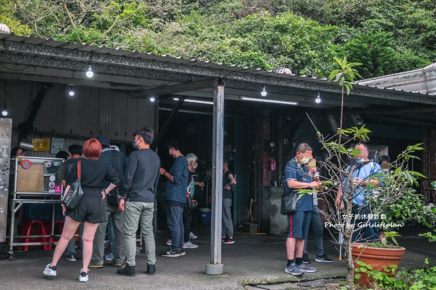 知味鄉玉米｜平假日都要排隊等候萬里人氣美食(外帶) @女子的休假計劃