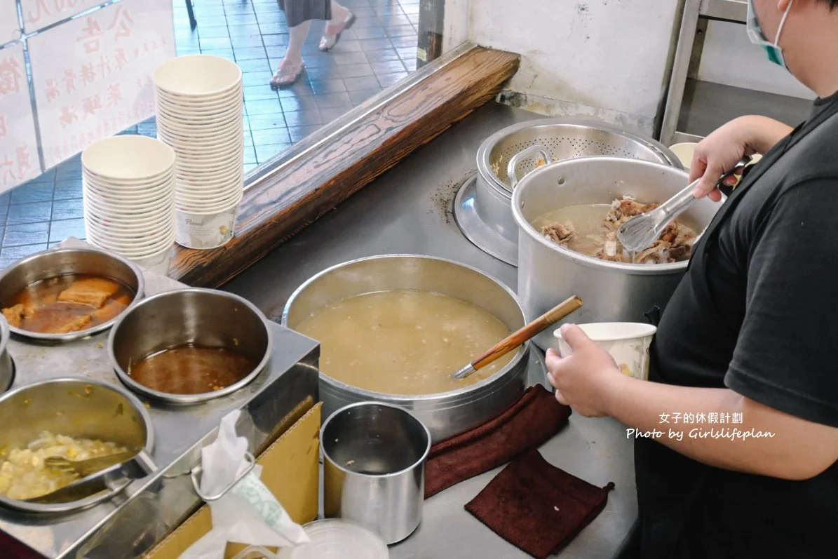 原汁排骨湯 和平本舖｜來萬華必吃這一味(外帶) @女子的休假計劃