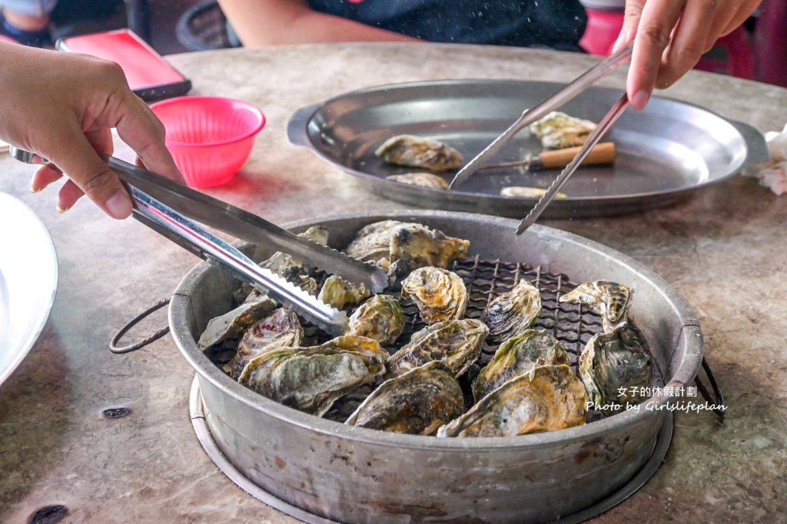 牛港魚池｜牛港魚池-烤鮮蚵吃到飽200元，平日不限時(菜單) @女子的休假計劃