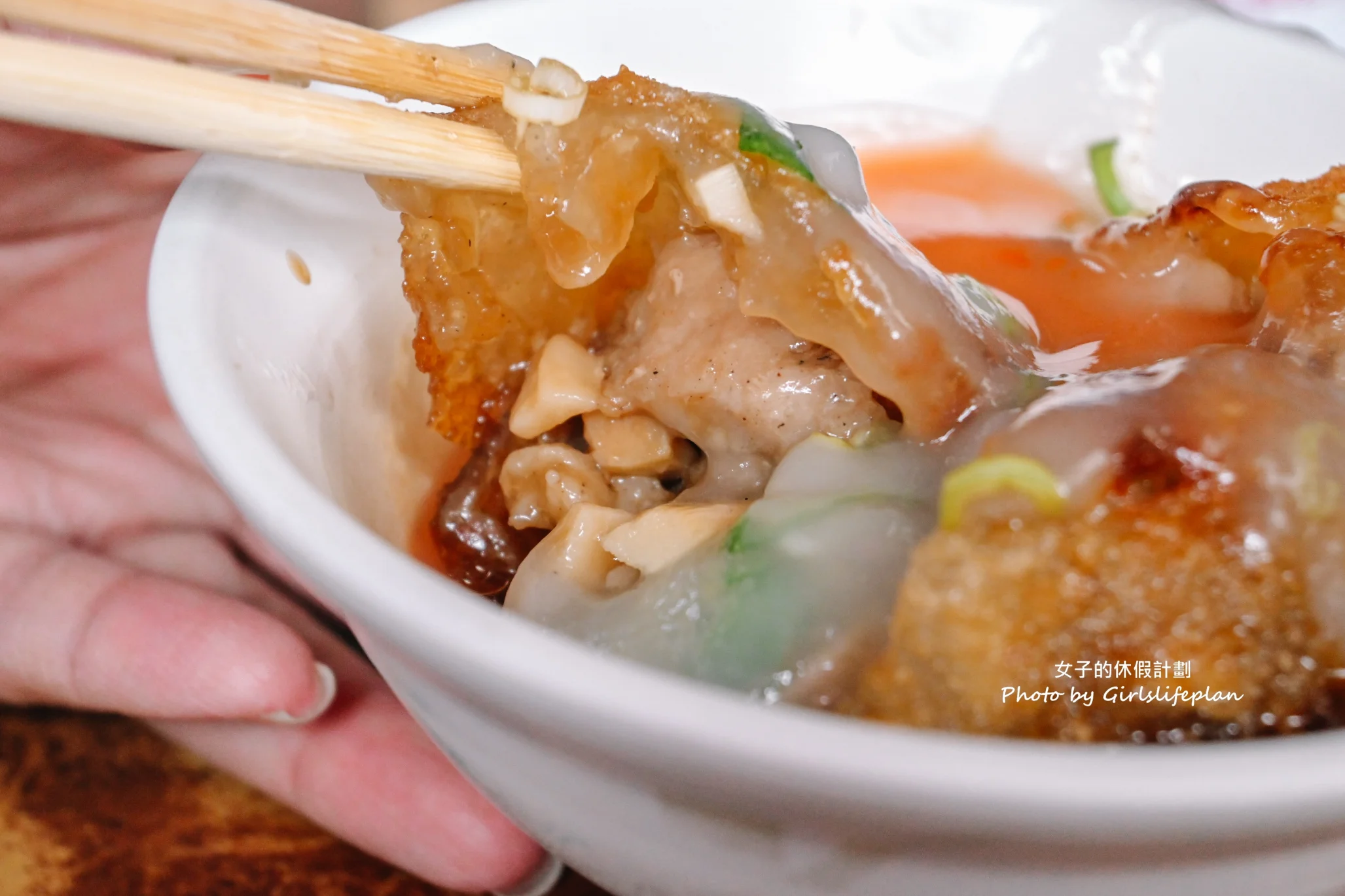 吳記脆皮肉圓｜超人氣排隊美食脆皮肉圓45元不好吃免錢(外帶) @女子的休假計劃