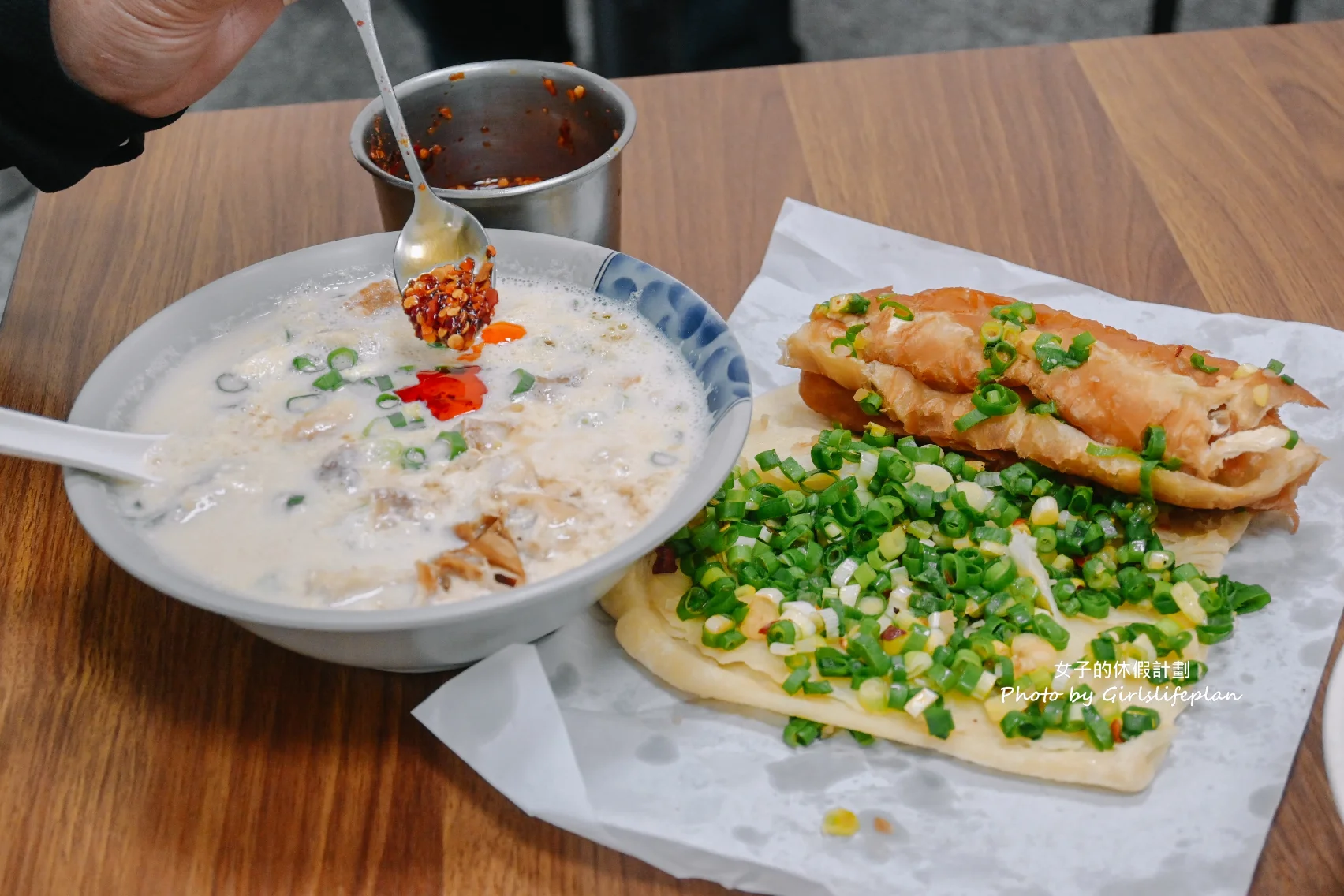 務本早點｜燒餅油條免費加蔥花/台中早餐(外帶) @女子的休假計劃